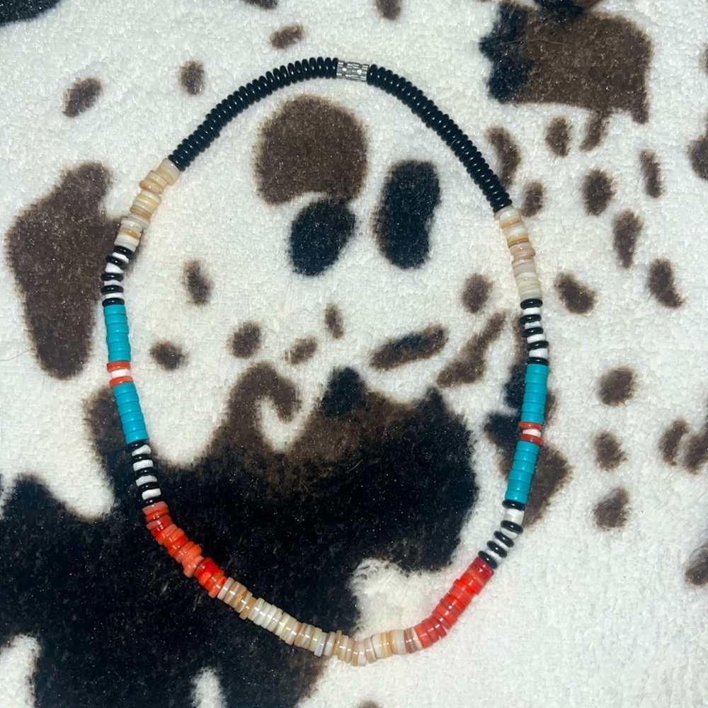 🚨‼️WESTERN BEADED CHOKER‼️🚨